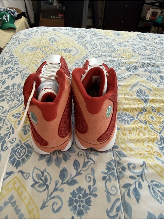 Air Jordan 13 Retro Dune Red Men’s size 11, No box